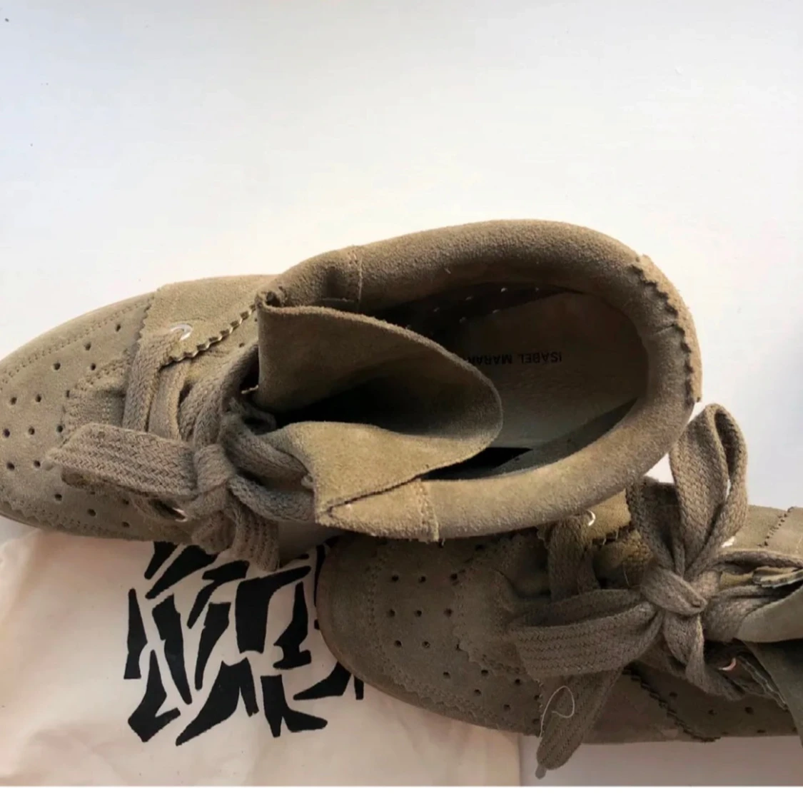 Olivgröna sneakers från Isabel Marant - 1