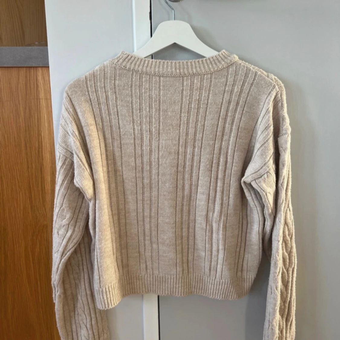 Slutsåld tröja  - 90