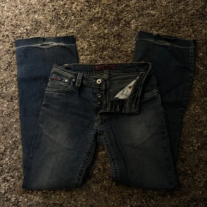 Bootcut denim jeans - Vintage trendiga bootcut jeans från ESZ 
