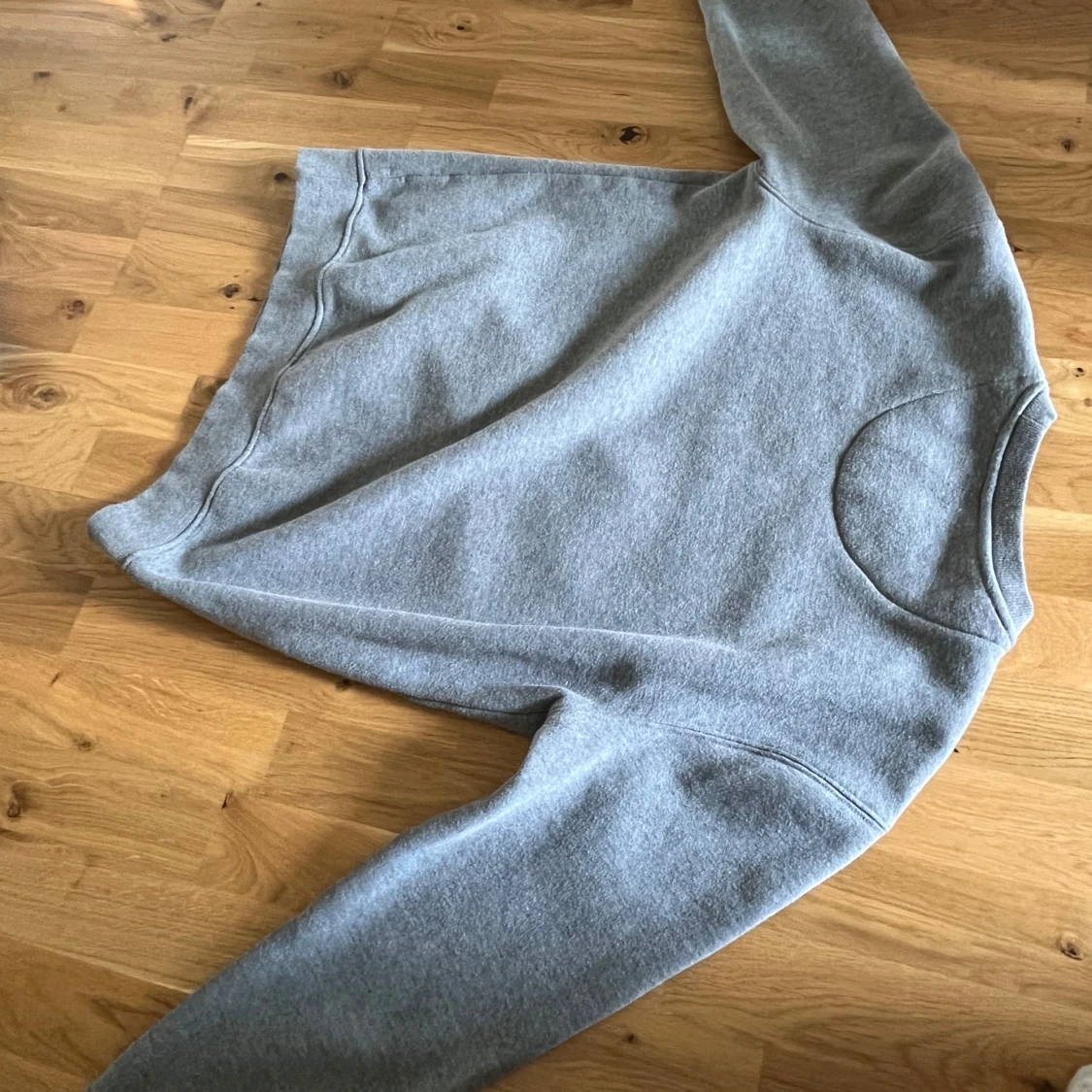 Hugo boss sweatshirt