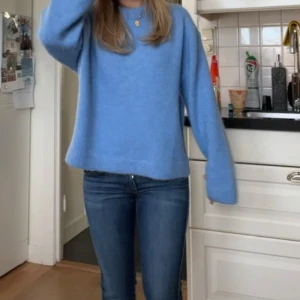 Stickad tröja - Säljer min jättefina tröja från Gina, fint skick🥰🥰