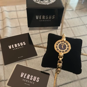 Vercase klocka  - Ny skick 