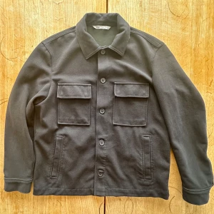  Overshirt  - Svart Zara overshirt