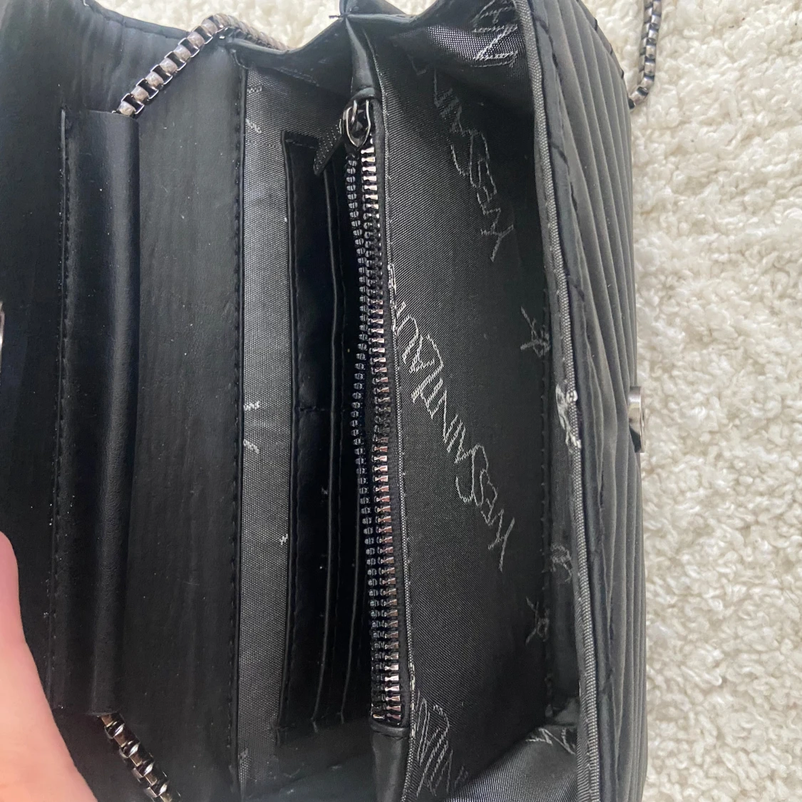 Yves saint Laurent  - 93