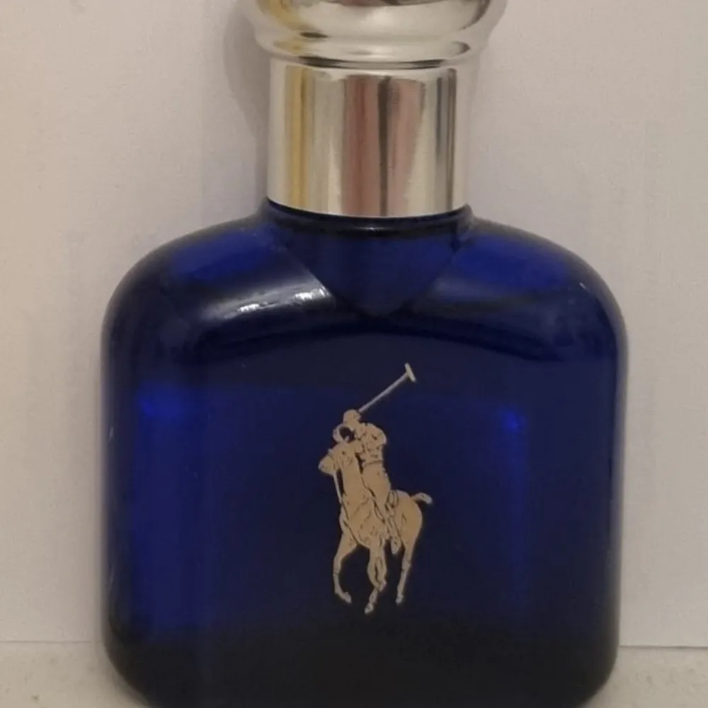 Parfym Ralph Lauren polo blue 40ml nästan full. Parfym.