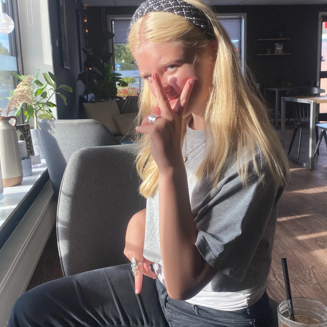 Grå kortärmad t-shirt - 92