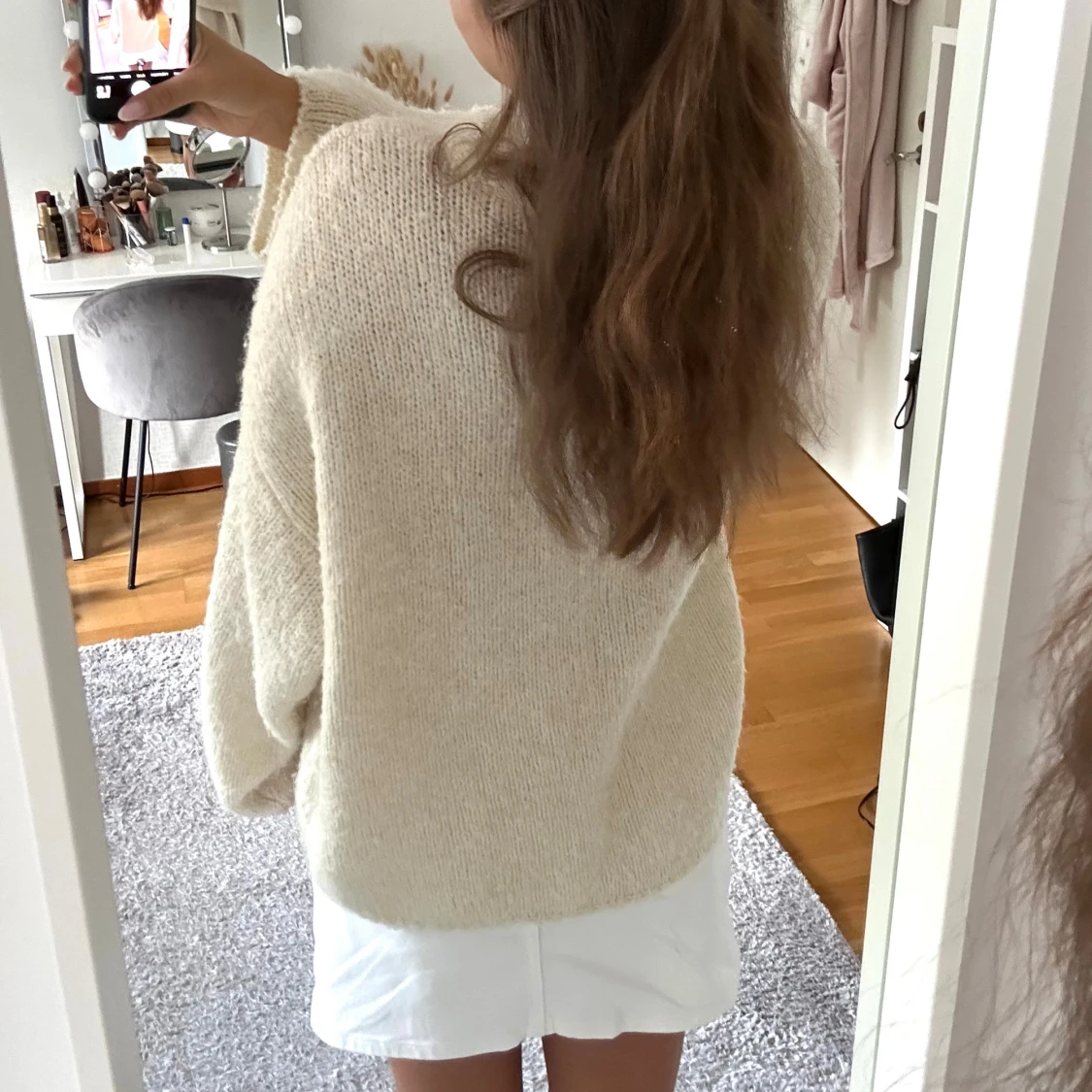 Beige stickad tröja  - 91