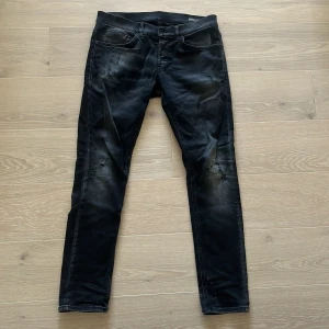 Dondup jeans - Säljer dessa dondup jeans, storlek 34 