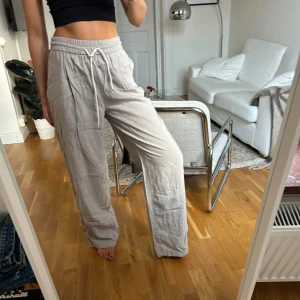 Byxor Zara - Superfina byxor från Zara🤍🌸