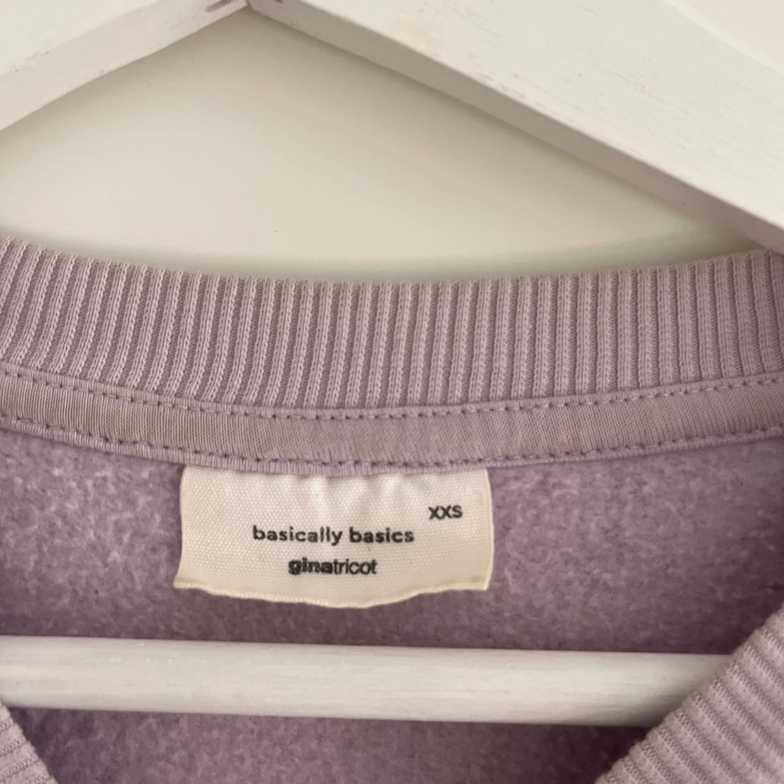 Gina Tricot tröja  - 90