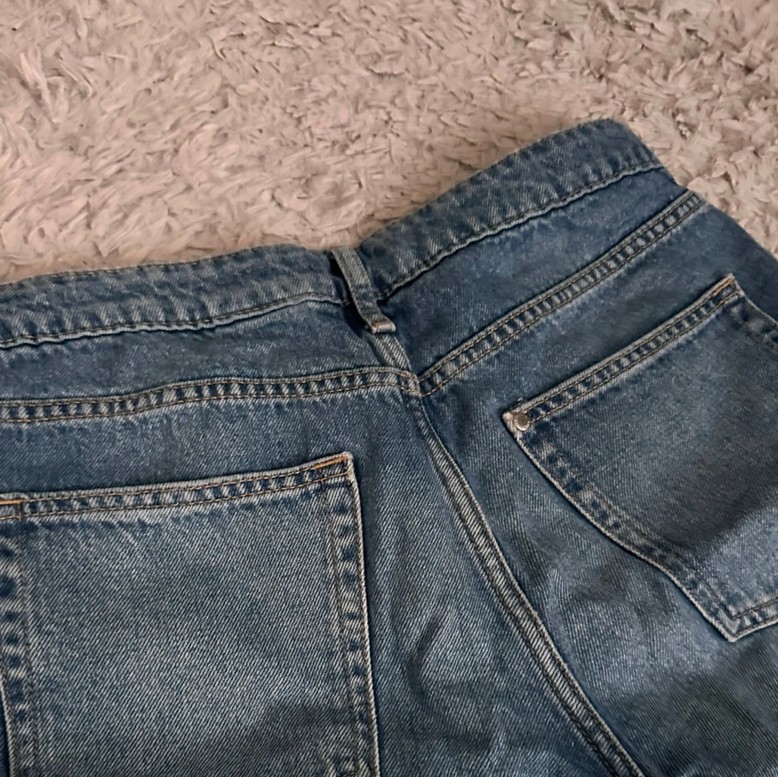 Blå jeans med justerbar midja - 91