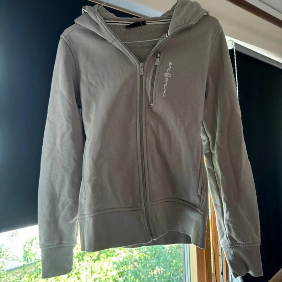 Beige sail racing tröja  - 90