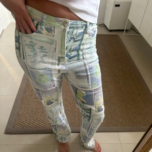 Mönstrade jeans - Så coola o unika mönstrade jeans. 