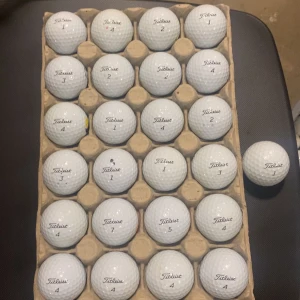 Prov1 golfbollar  - Massa prov1 15 kronor styck 