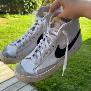 Nike Blazers - Storlek 39 Knappt använda Nypris 1400kr Priset kan debatteras 