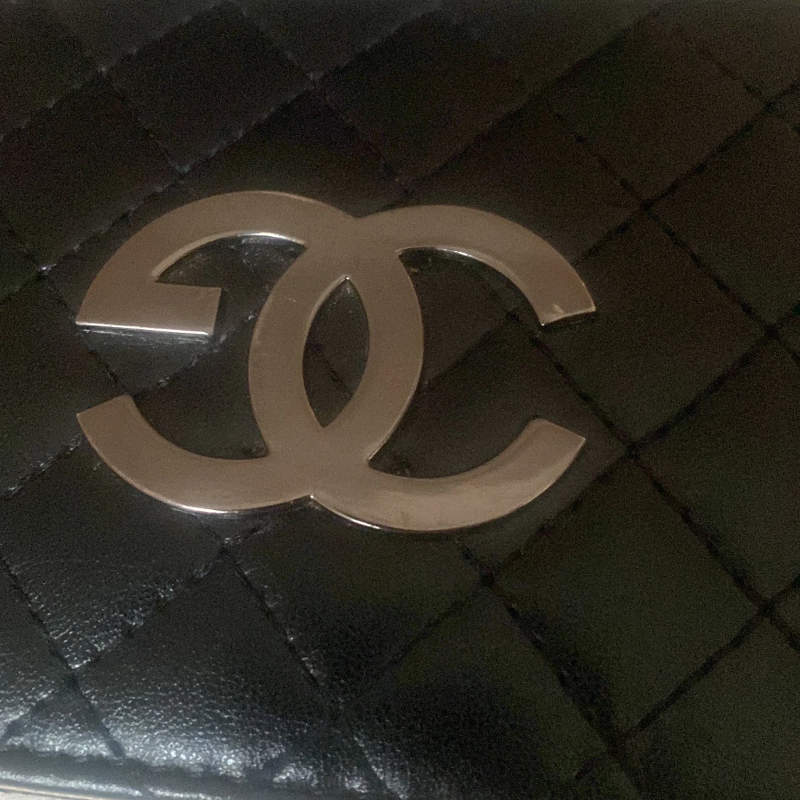 Svart quiltad plånbok - 92