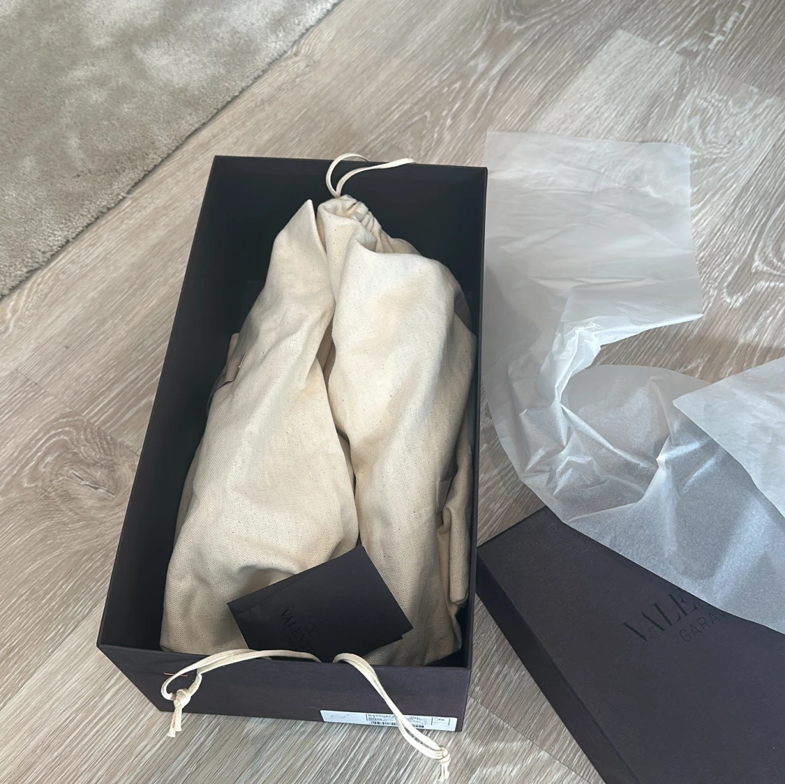 ROCKSTUD RUBBER SLIDER SANDAL - 90