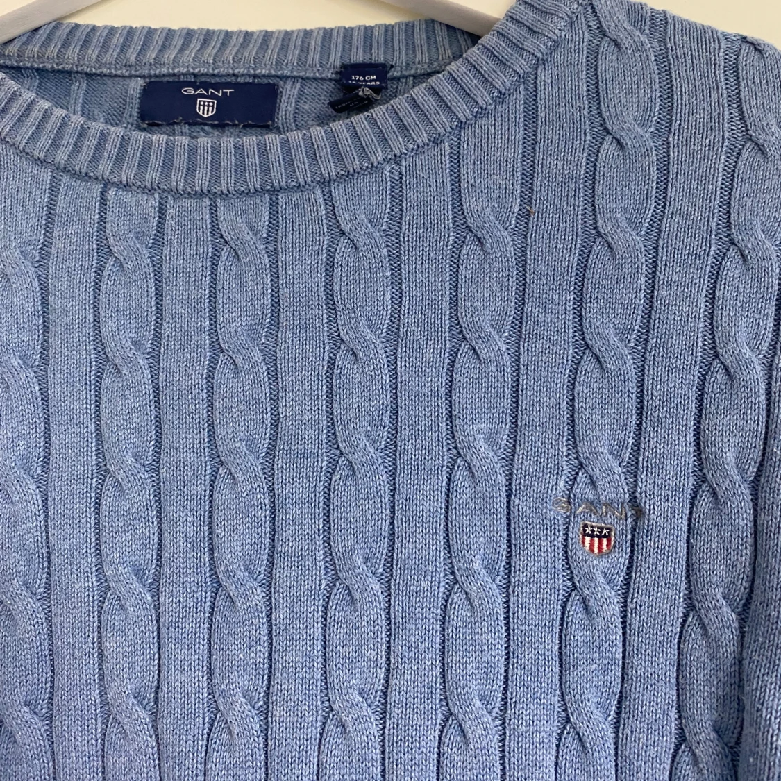 Kabelstickad tröja - 90