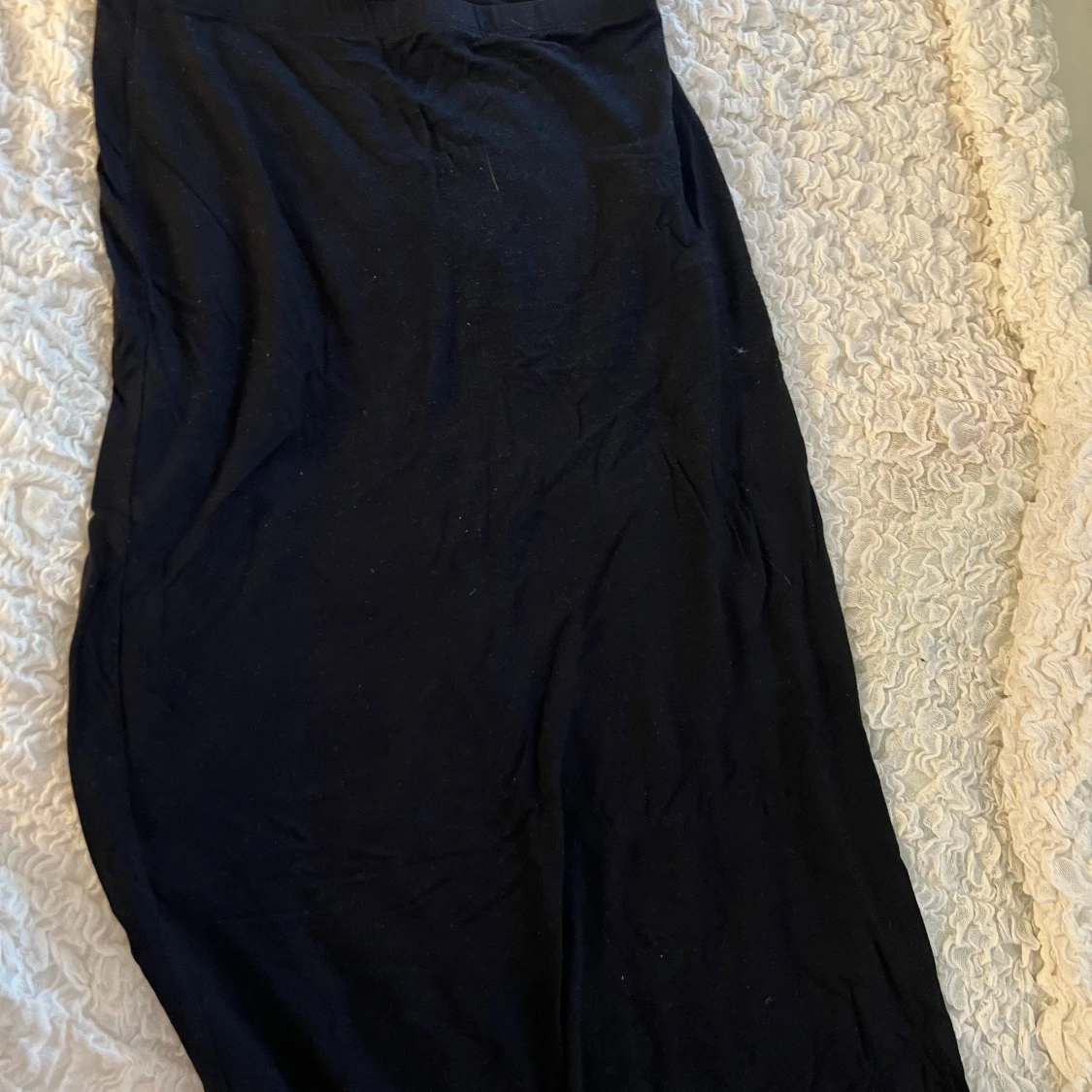 Svart långkjol från Nelly