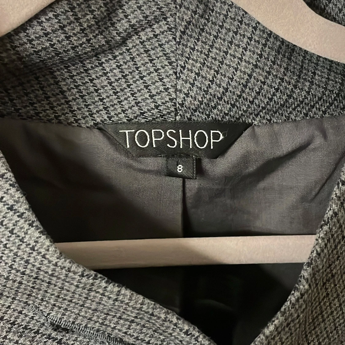 Grå rutig kavaj från Topshop - 91