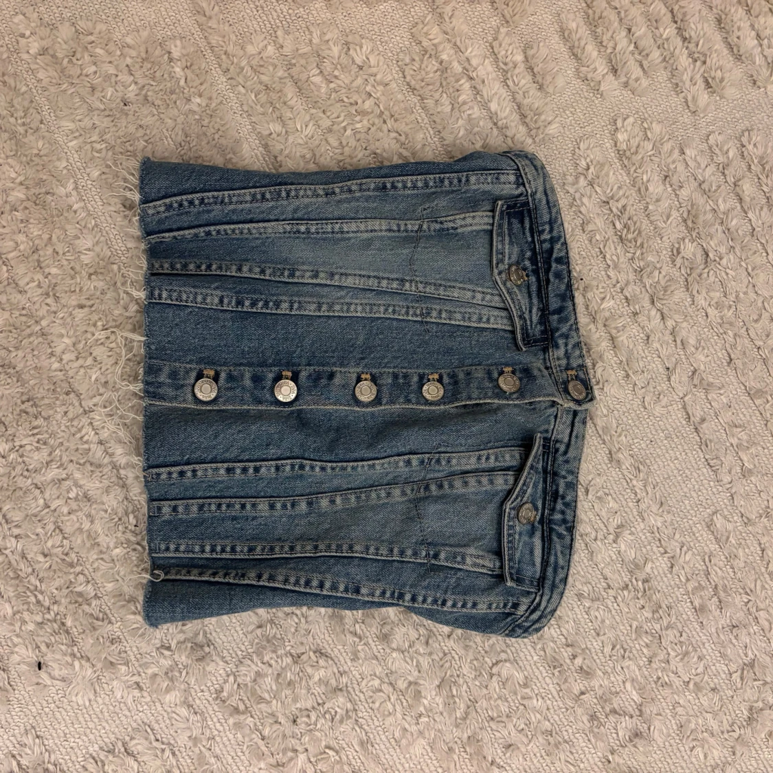 Jeanstopp med knappar - 90