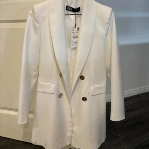 Vit kavaj Zara - Aldrig använd