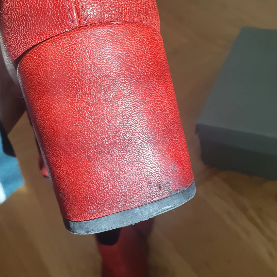 Röda boots med klack från Vagabond - 93