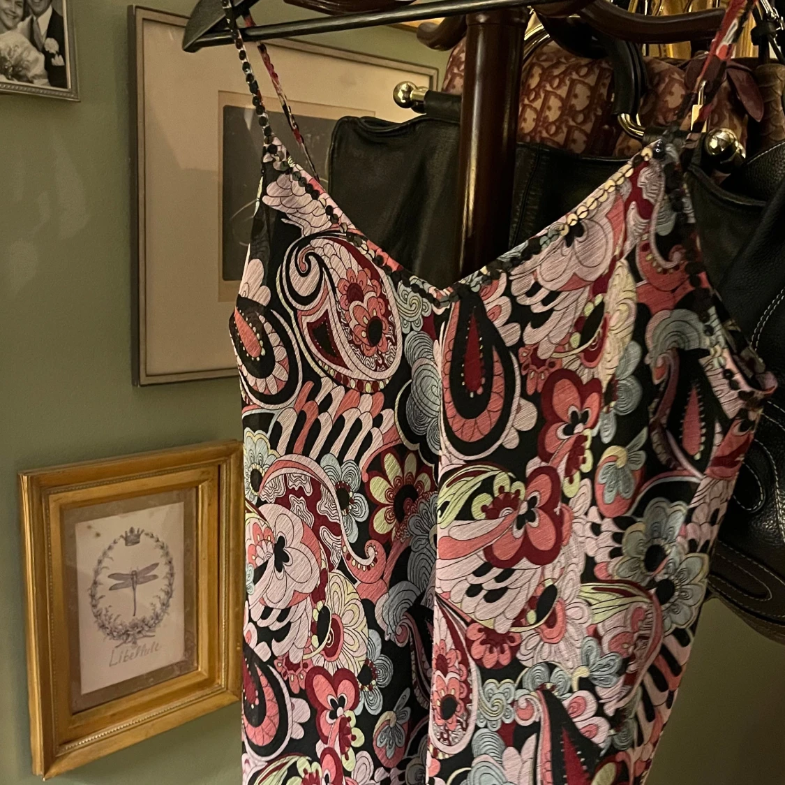 Mönstrad linne i rosa och svart - 90