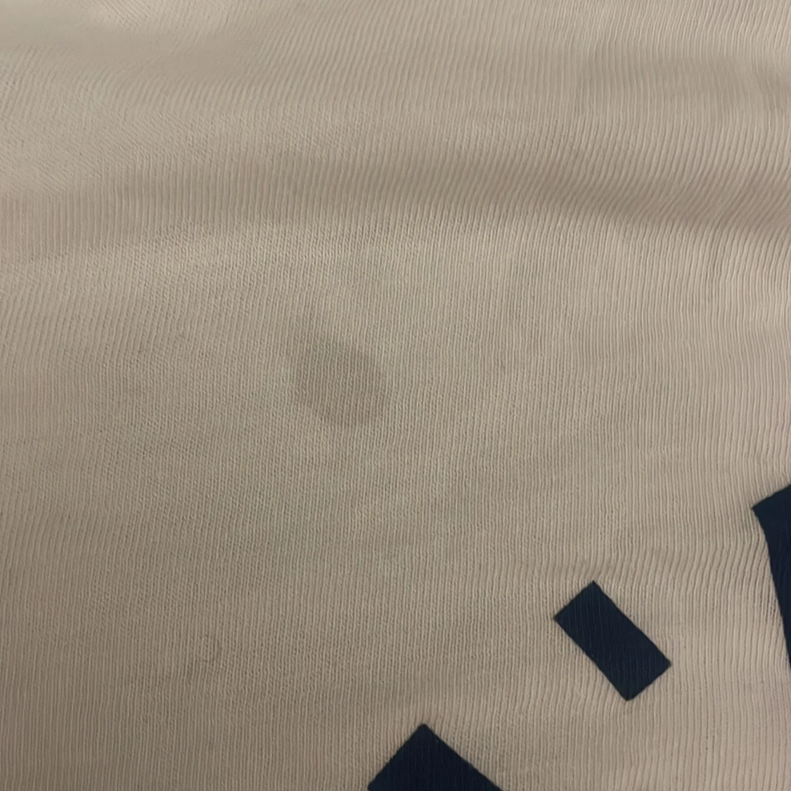 Vit t-shirt med fruktmotiv - 91