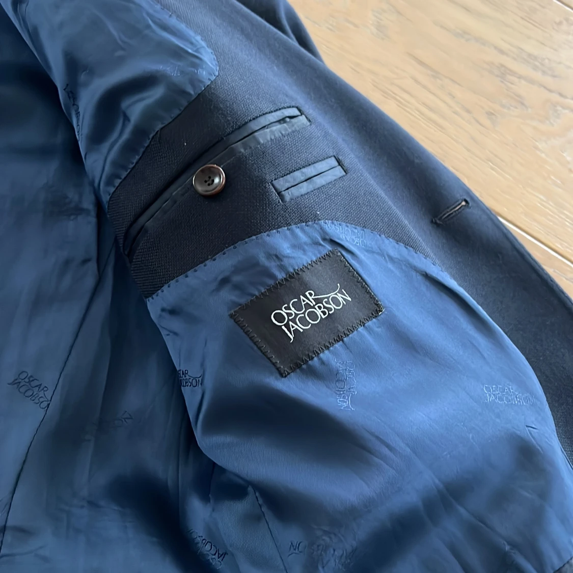 Svart kavaj från Oscar Jacobson - 90