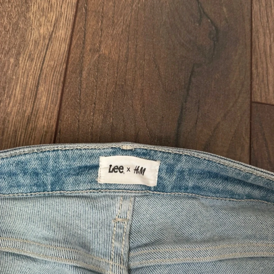 Ljusblå jeans från Lee x H&M - 93