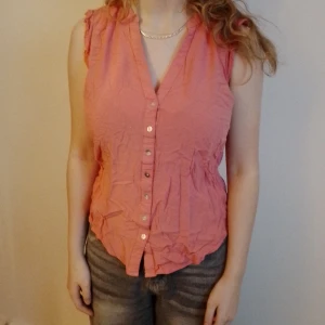 Rosa Topp - Rosa topp från Sincerely Lovers i storlek s/36/38. Katt finns i hemmet. 