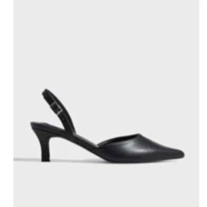 Låga klackskor - Använda några gånger fint skick