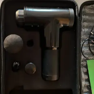 Massage pistol, knappt använd. 