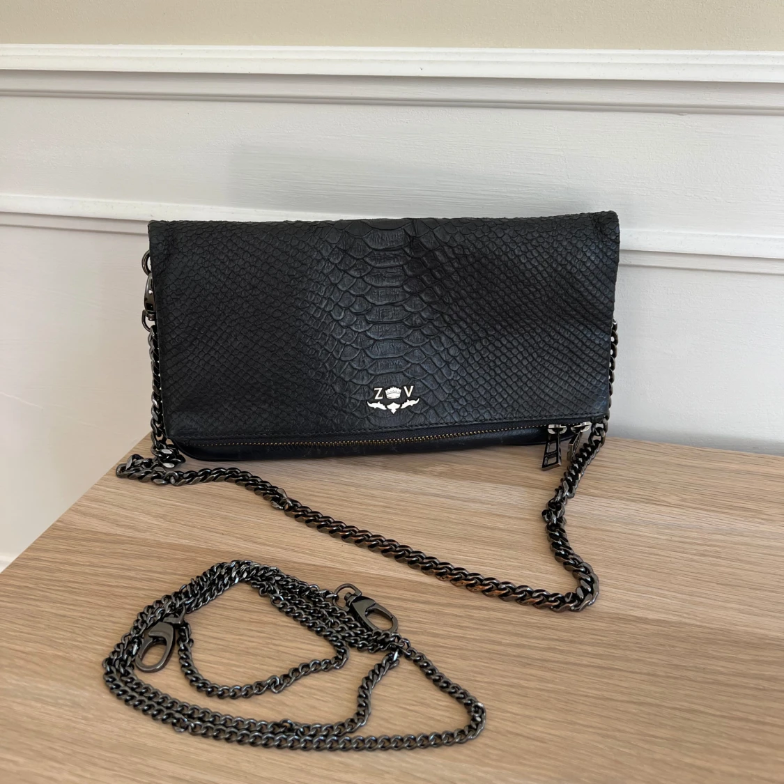 Zadig & Voltaire väska  - 90