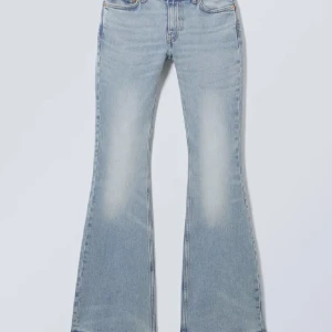 Ljusblå weekday jeans  - Super fina i storlek 26/32