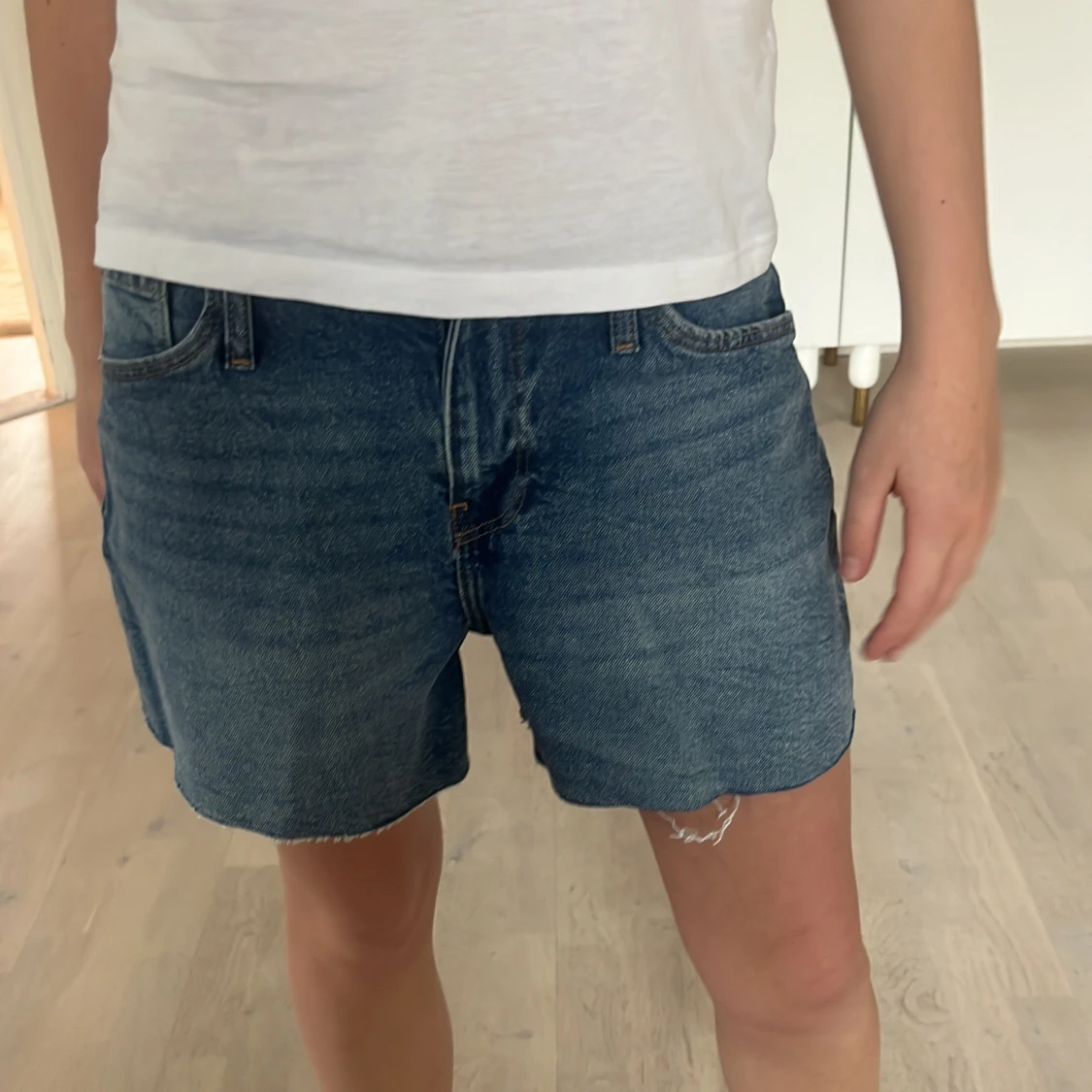 Blå jeansshorts - 2