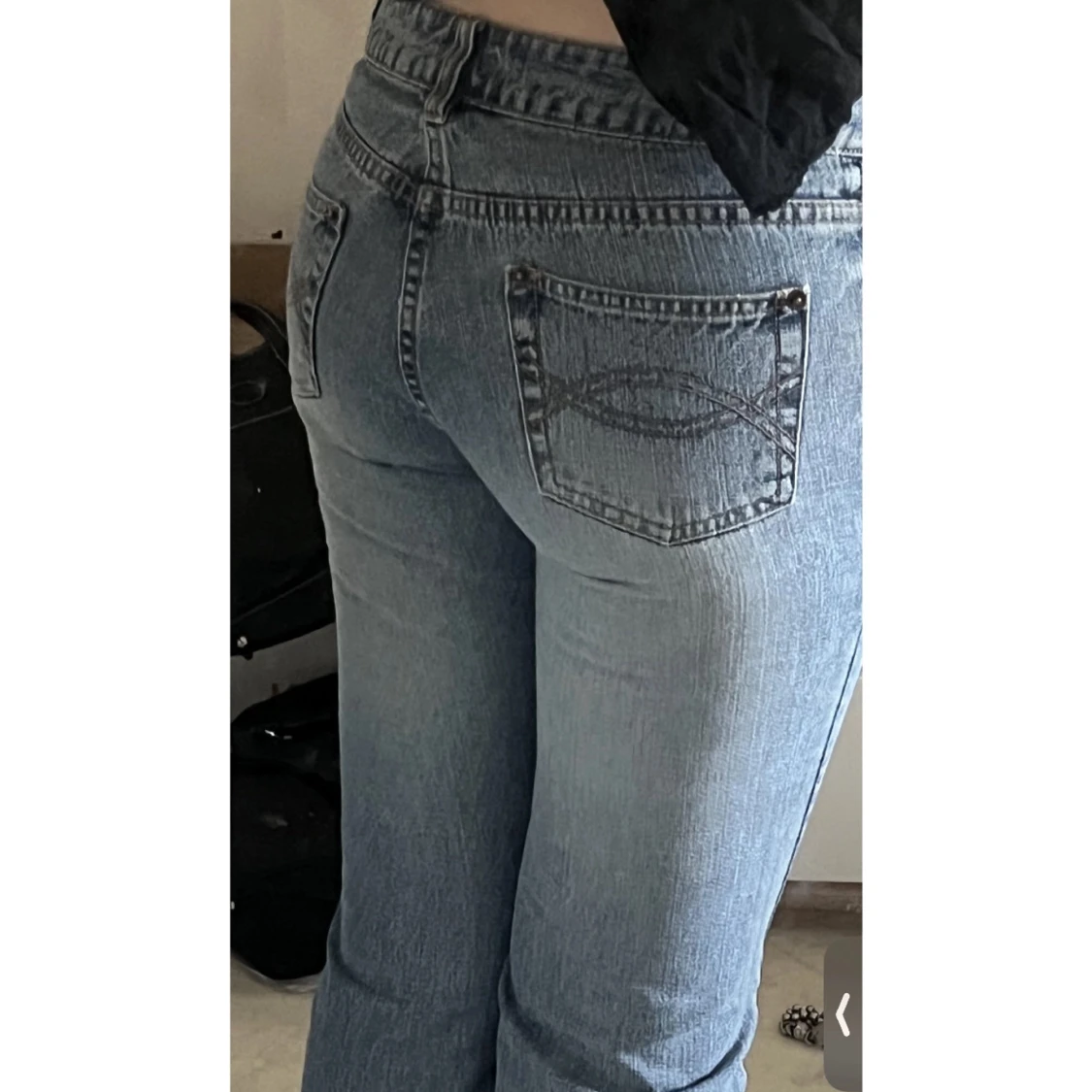 Blå bootcut jeans - 1