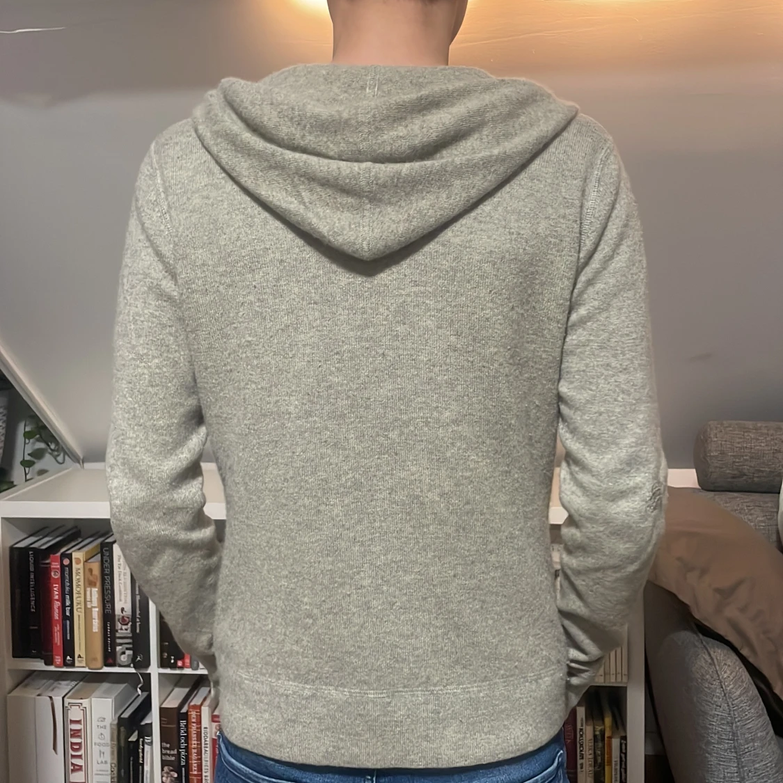  beige grå zip hoodie i kashmir. - 1