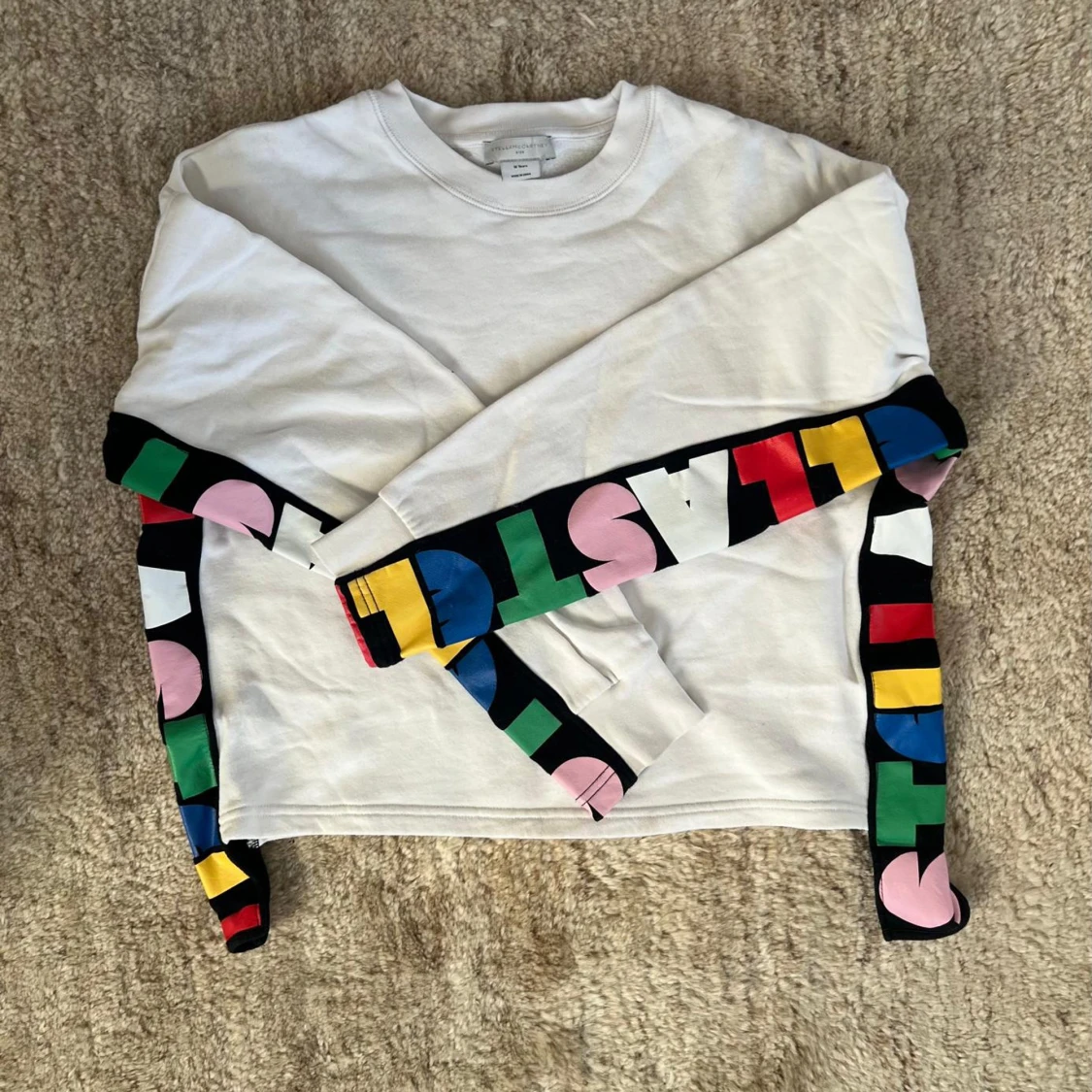 SNYGGT STELLA MCCARTNEY KIDS SET I MYCKET GOTT SKICK - 2