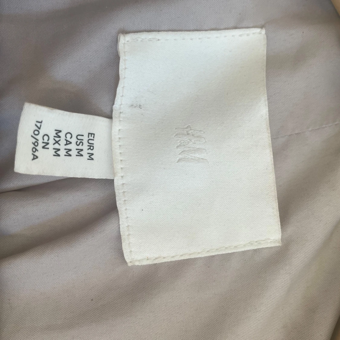 Beige teddyjacka från H&M - 90