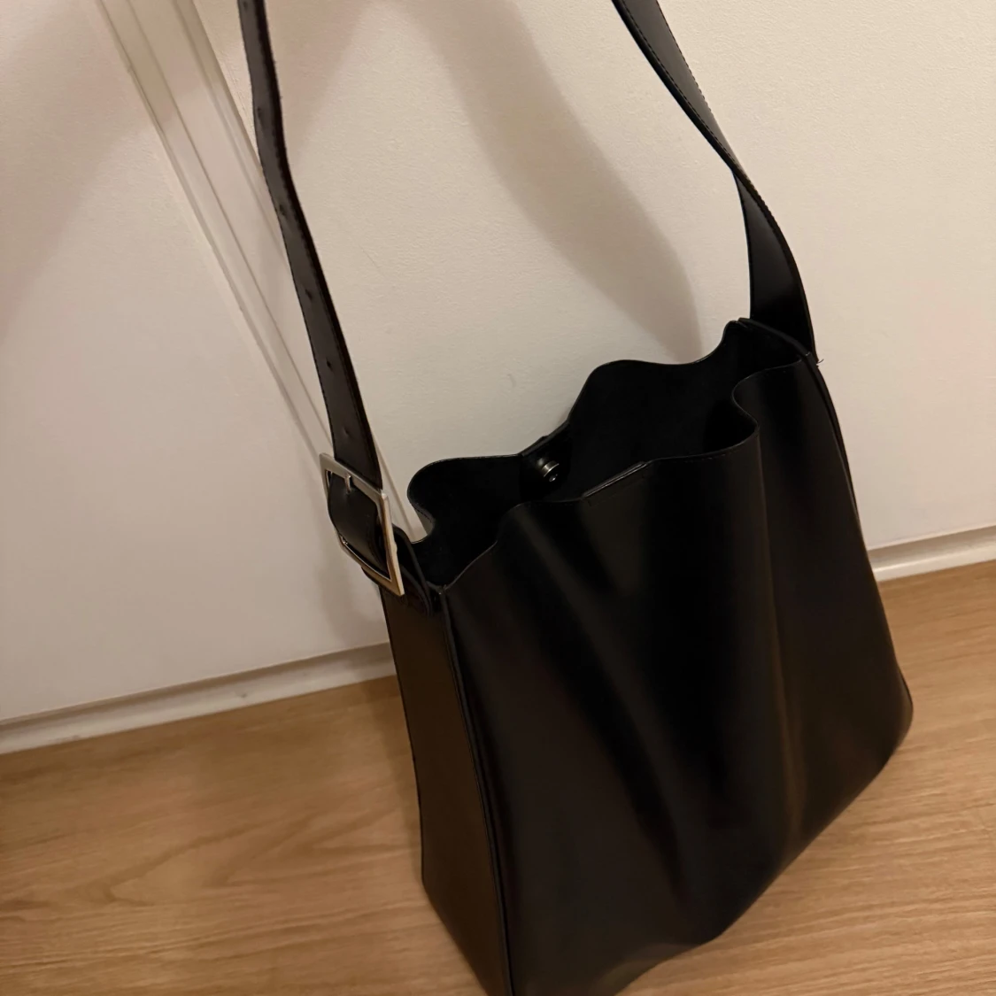 Nakd läderväska  - 90