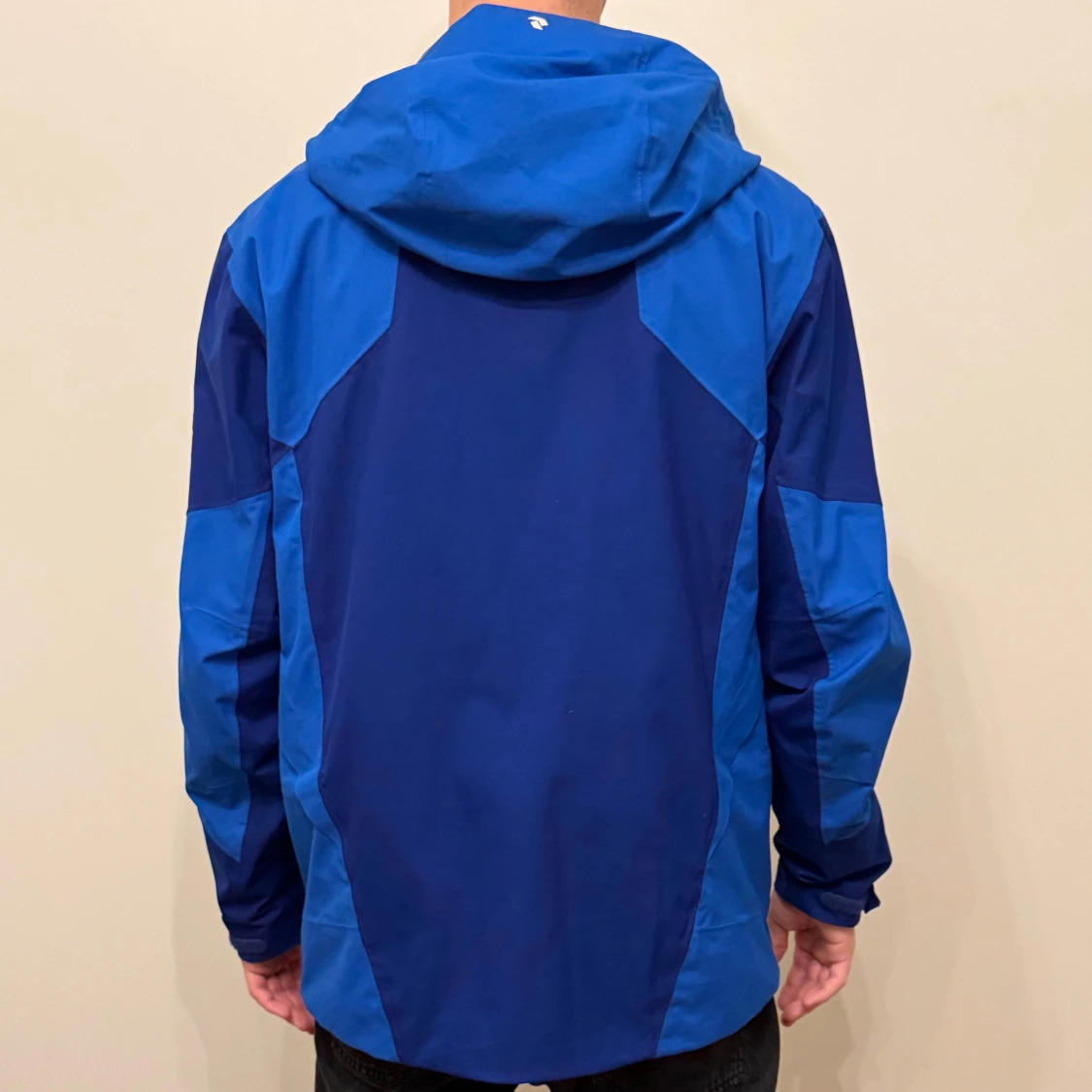 Blå vindjacka från Peak Performance - 91