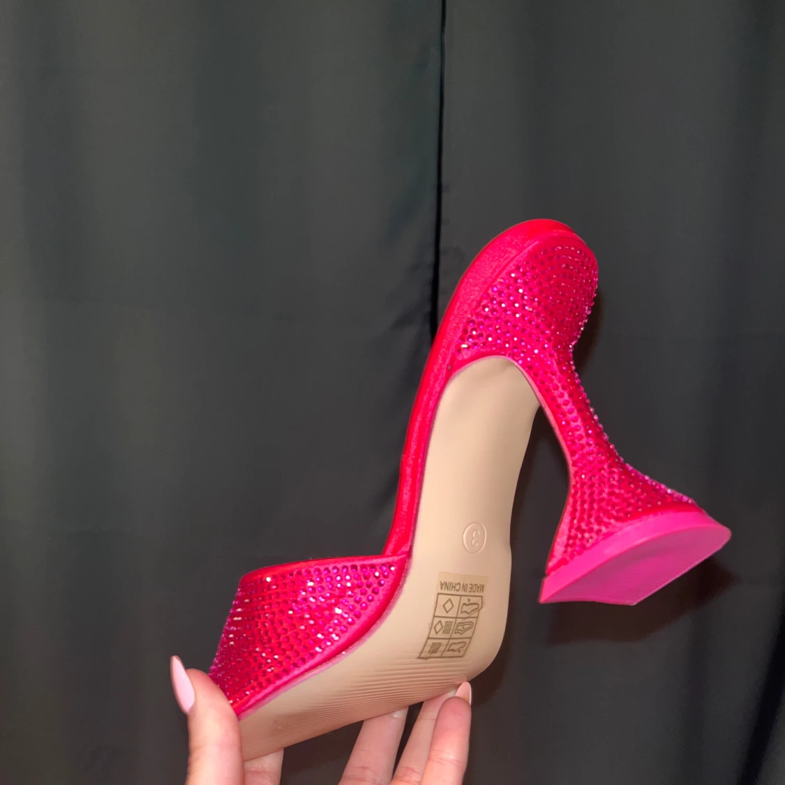 Rosa klackskor med strass - 90