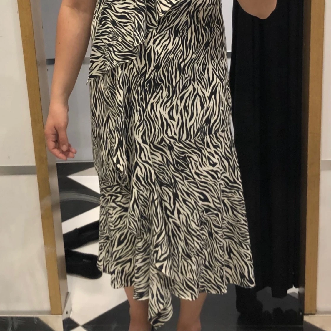 Zebramönstrad klänning - 93