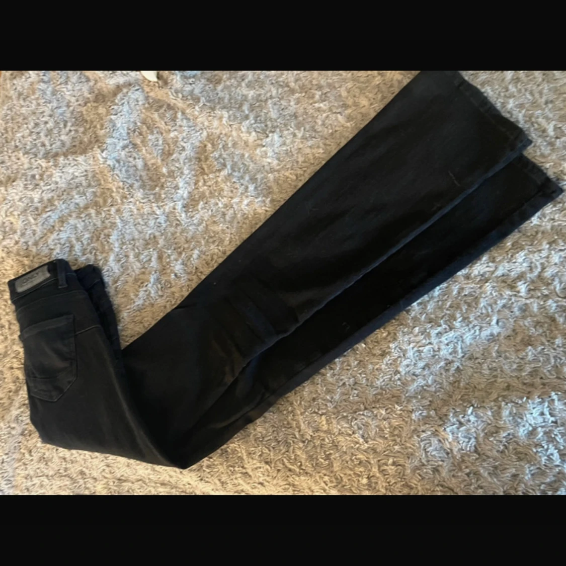 Svarta jeansbyxor - 90
