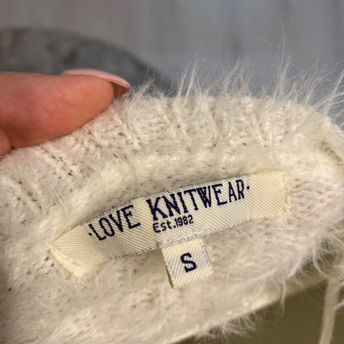 Stickad tröja  - 90