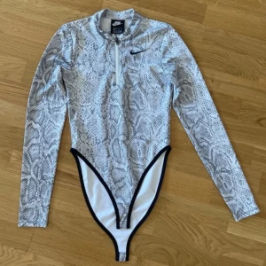 Nike body - Väldigt bra skick! 