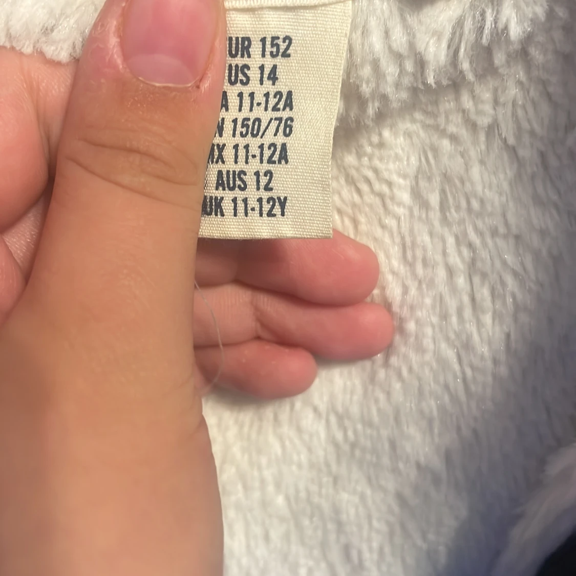 Jacka för 250kr i affär 600kr - 90