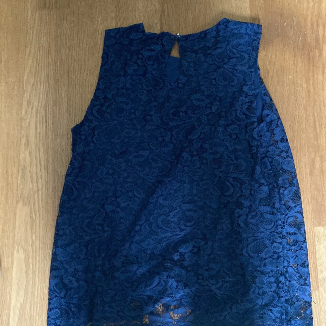 Fin blus som inte anvönds - 90